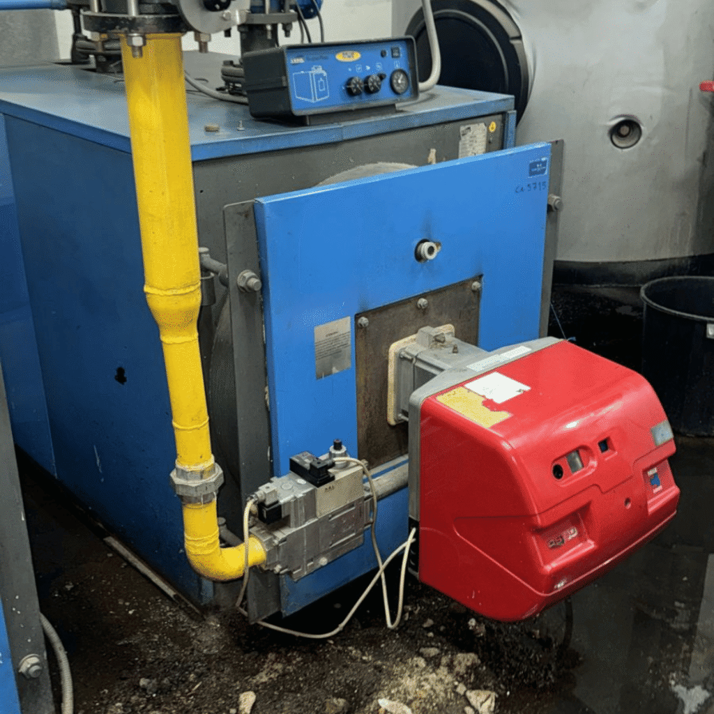 Calderas de pie antiguas